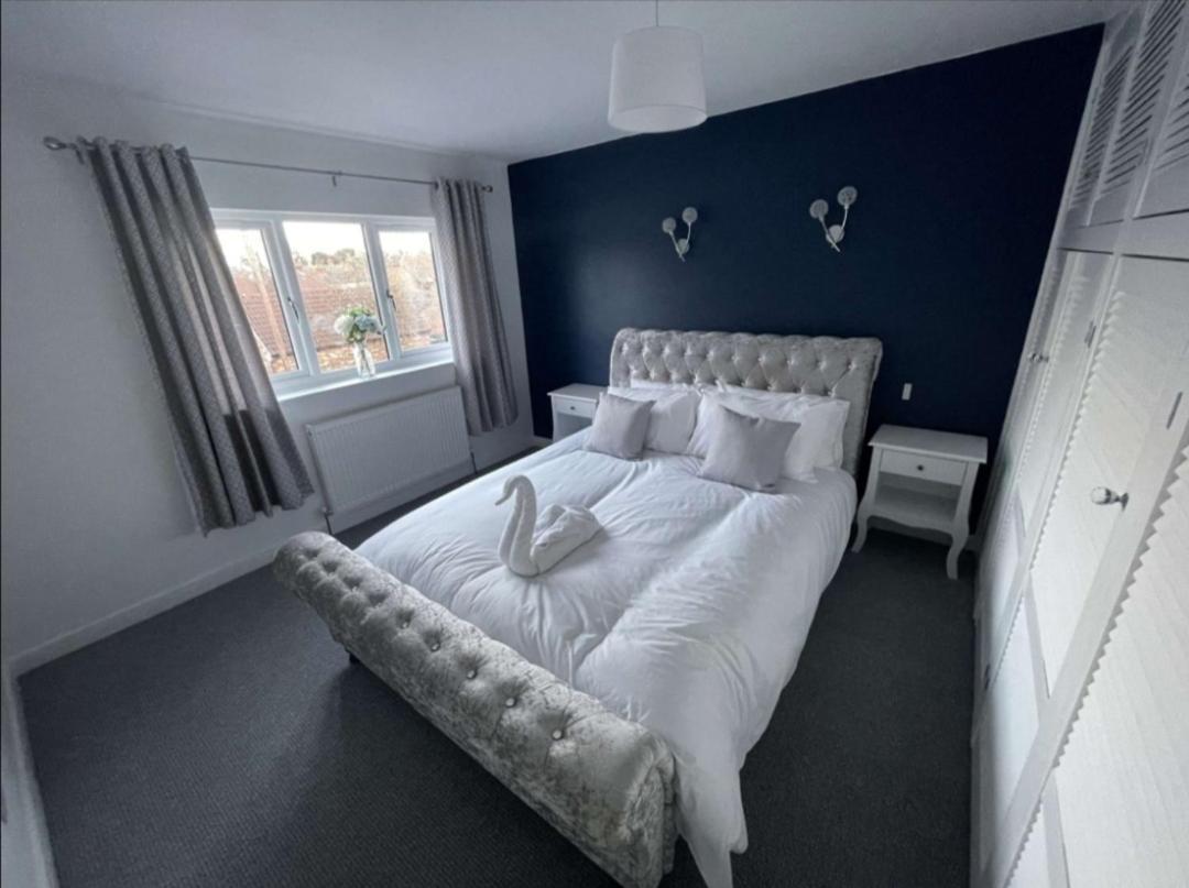 Villa A Beautiful House In A Scenic Town Location. Louth  Exterior foto