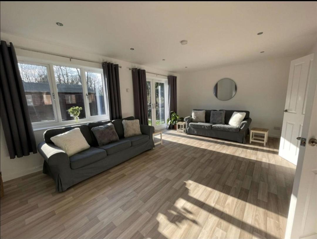 Villa A Beautiful House In A Scenic Town Location. Louth  Exterior foto